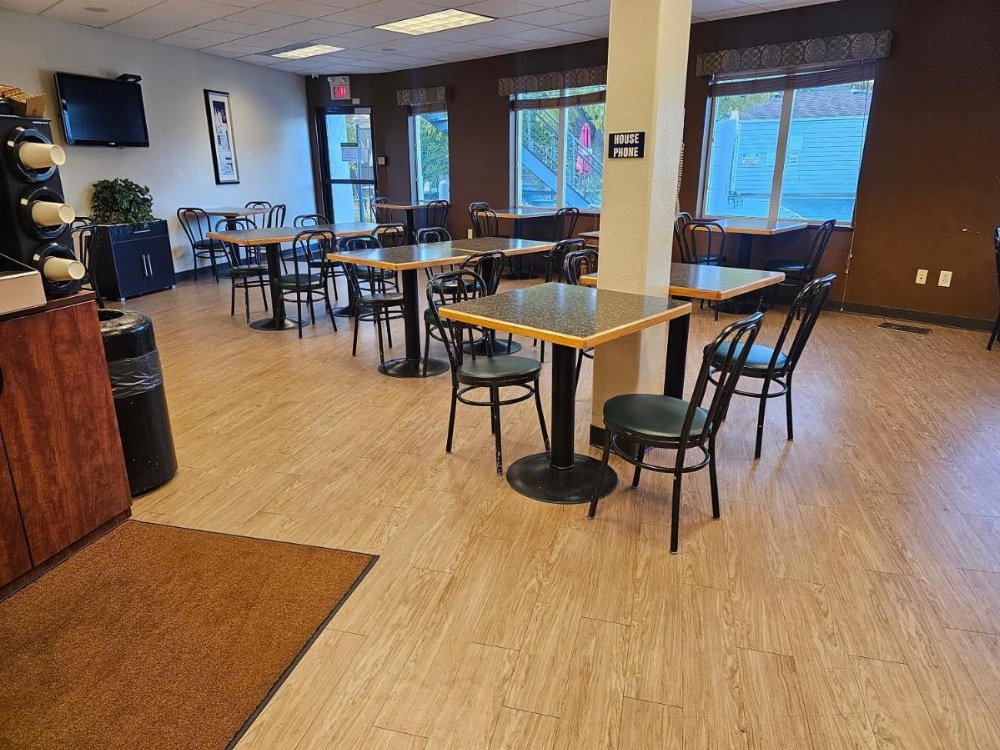Broadway Inn Conference Center Image 14
