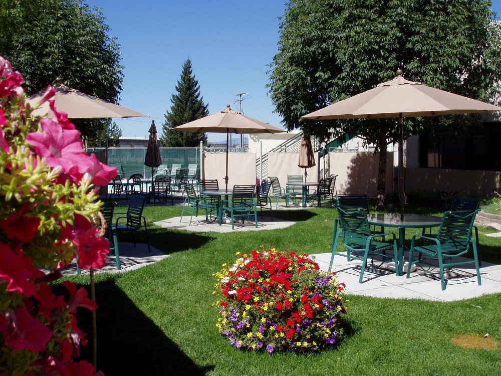 Broadway Inn Conference Center