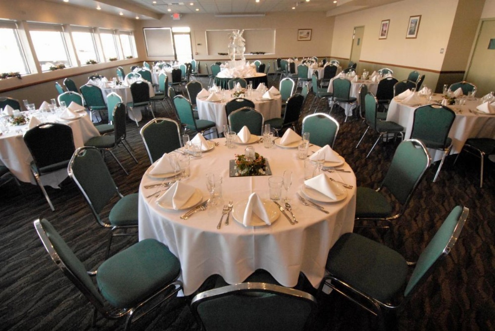 Broadway Inn Conference Center Image 30