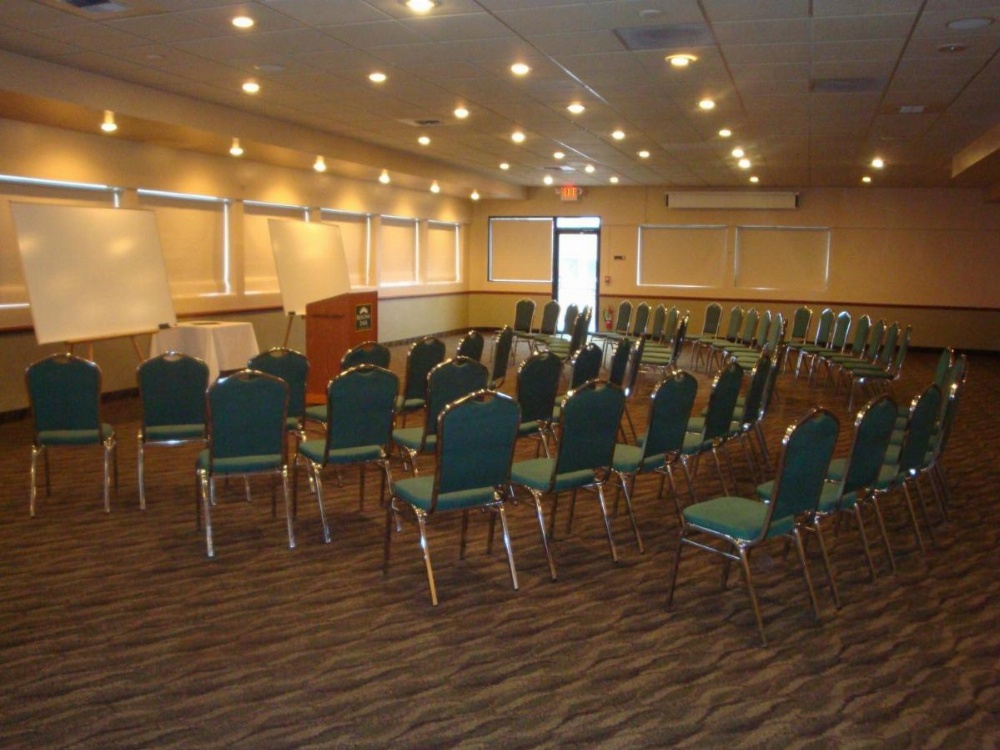 Broadway Inn Conference Center Image 31