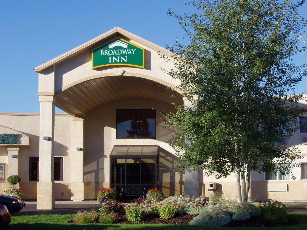 Broadway Inn Conference Center Image 33